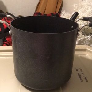 Cooking pot